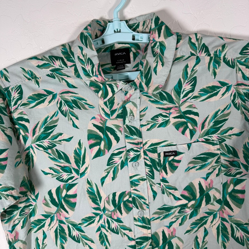 RVCA  Shirt Mens Large Green Tropical Leaf Button Down Beach Surfer Floral
